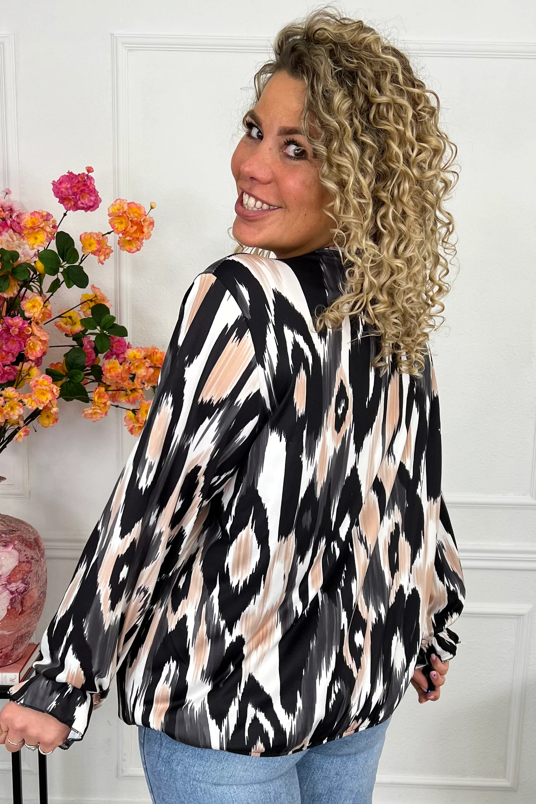 Sienna Print Travel Top - Black - Image 2