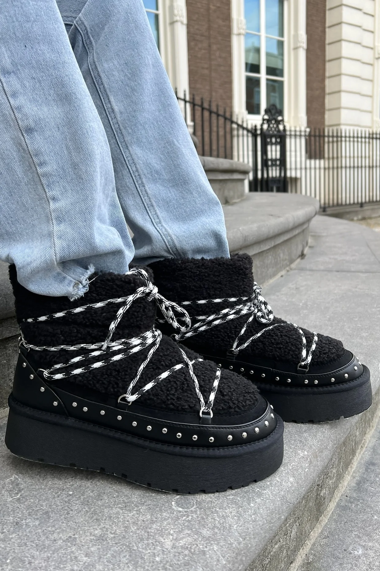 Snow Boots - Black