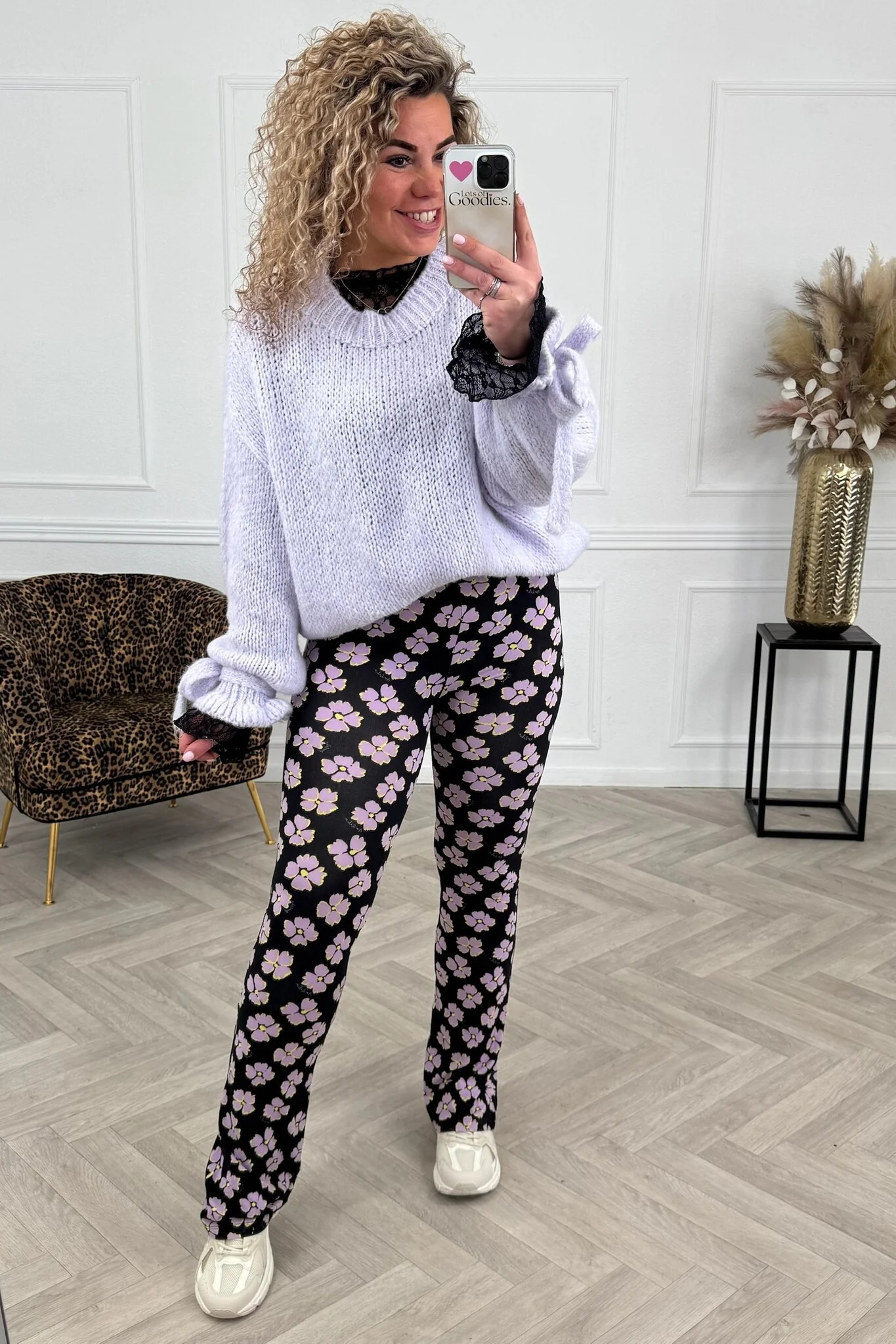 Soft Flare Flowers - Black/Purple - Image 2