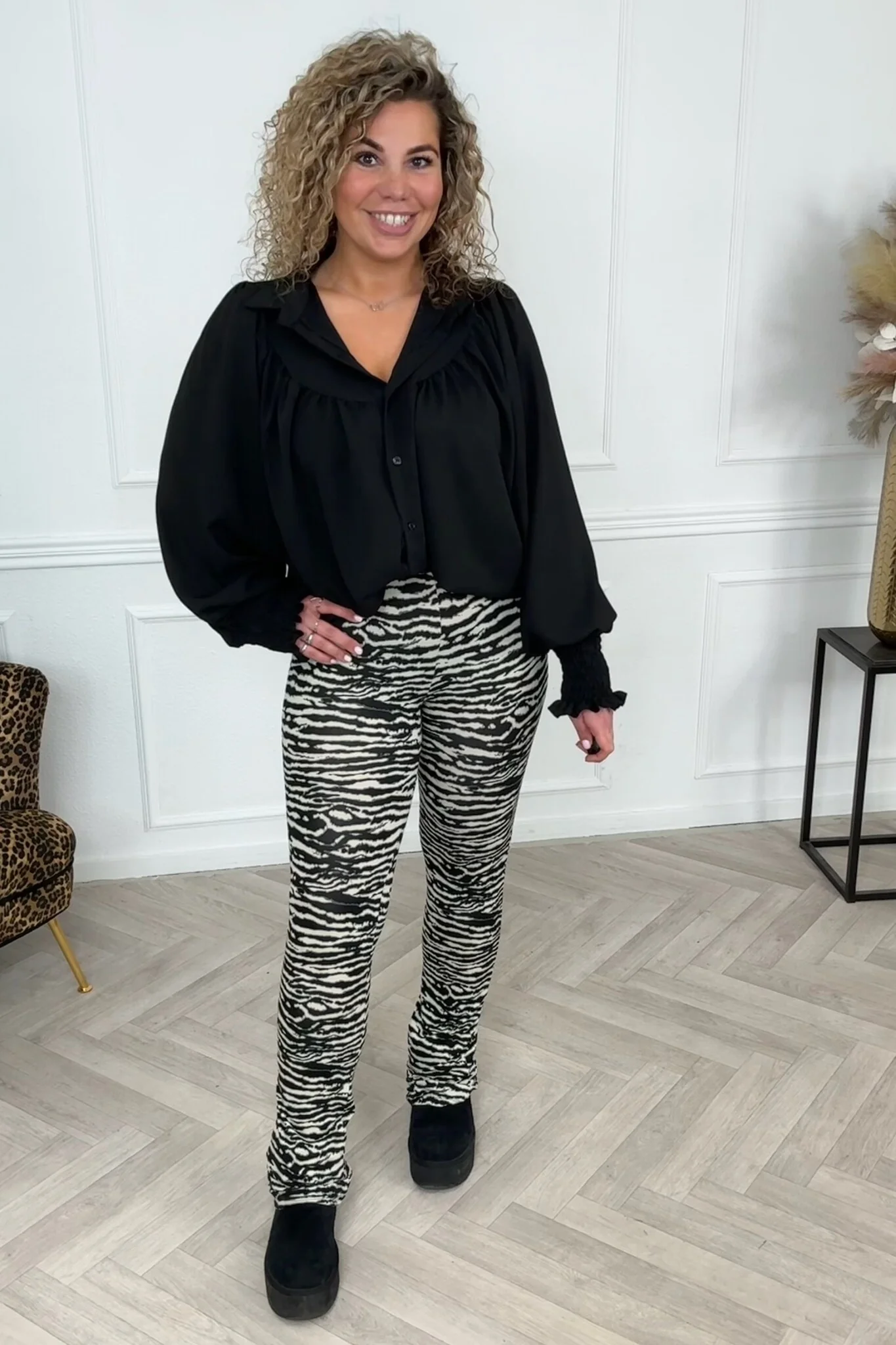 Soft Flare Tall - Zebra Black/White - Image 2
