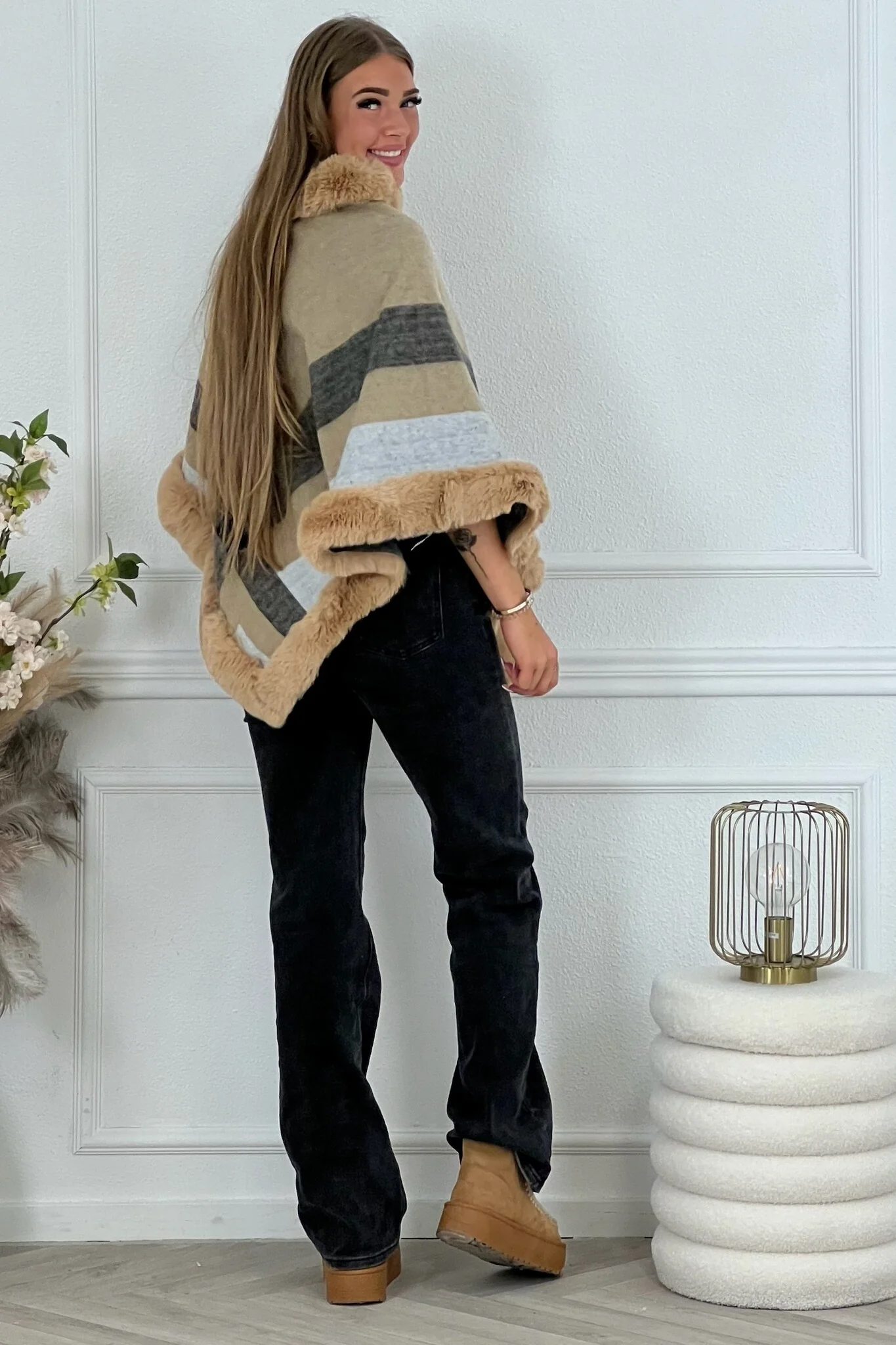 Soft Spring Poncho - Camel/Black - Image 3