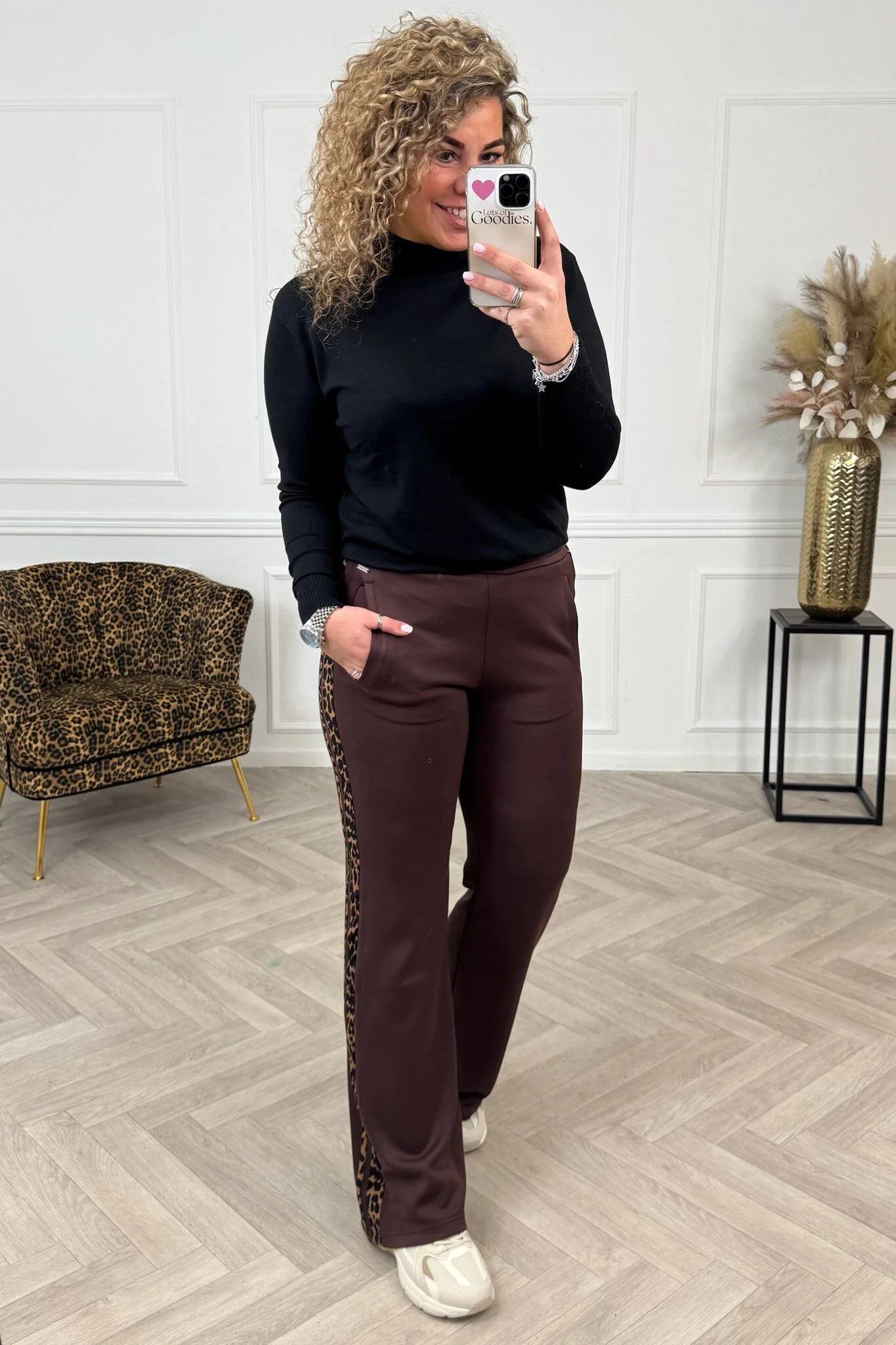Sporty Leopard Jogging - Brown - Image 3