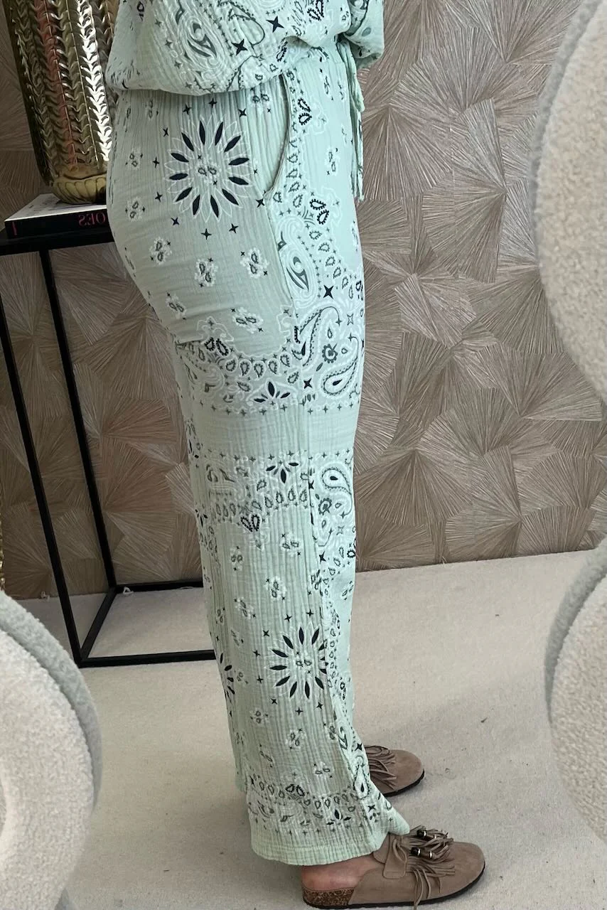 Spring Breeze Set - Light Green - Image 2