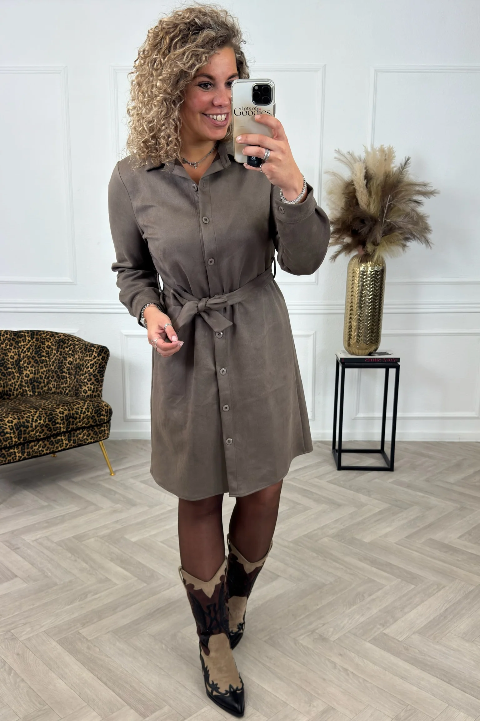 Suedine Strik Dress - Taupe - Image 5