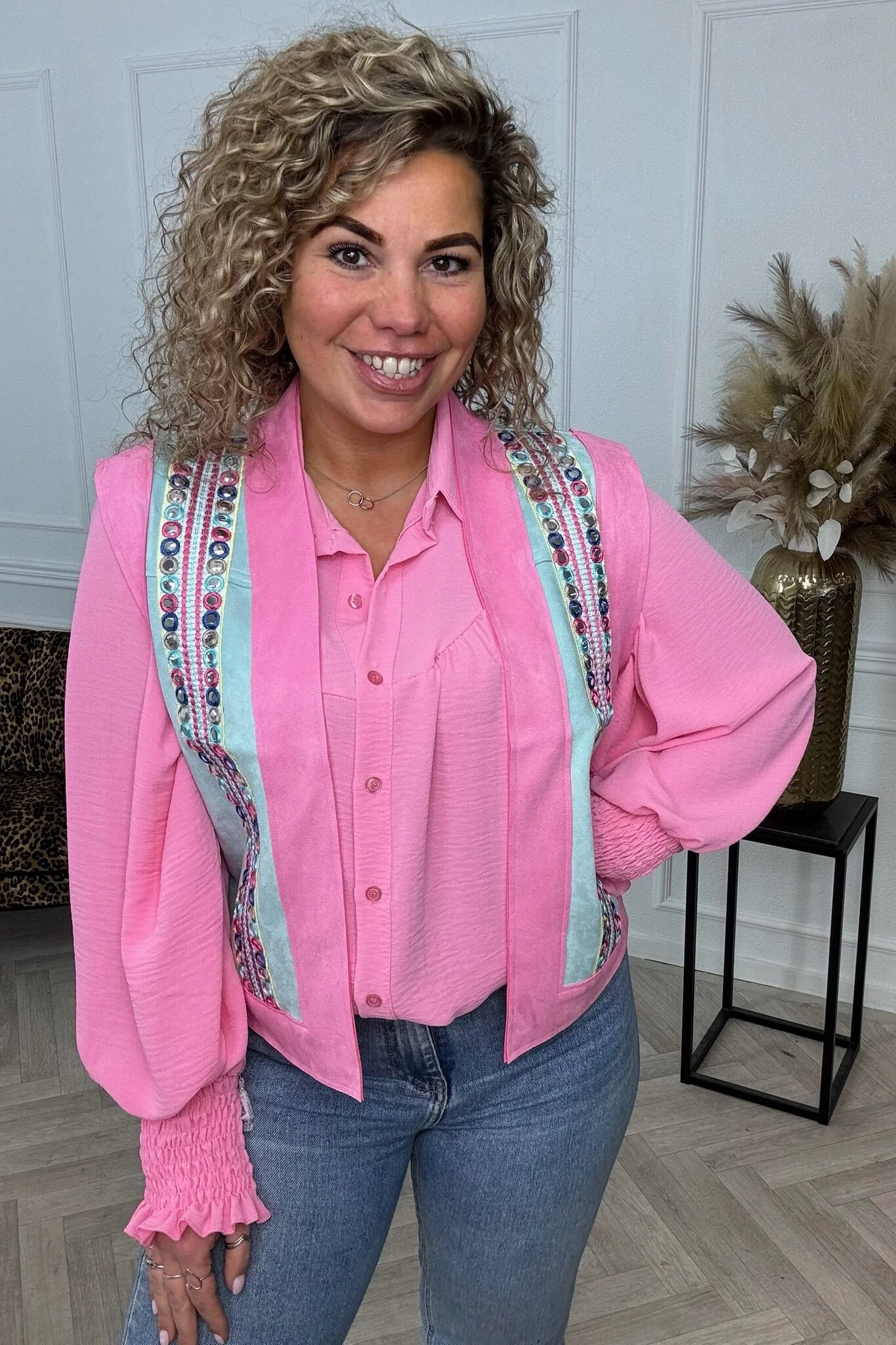 Suedine Letty Gilet - Light Blue/Pink - Image 4