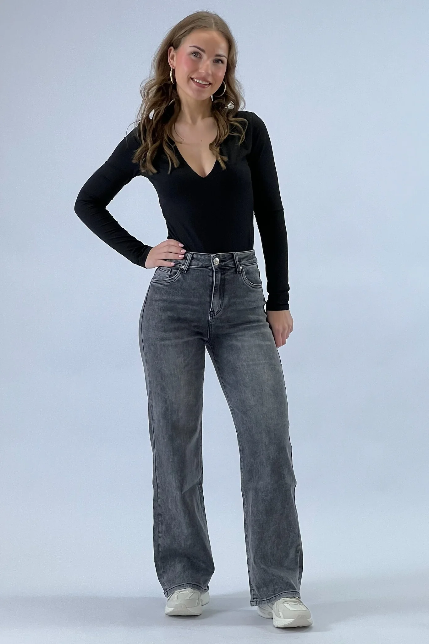 Super Stretch Wide Leg Jeans - Dark Grey - Image 4
