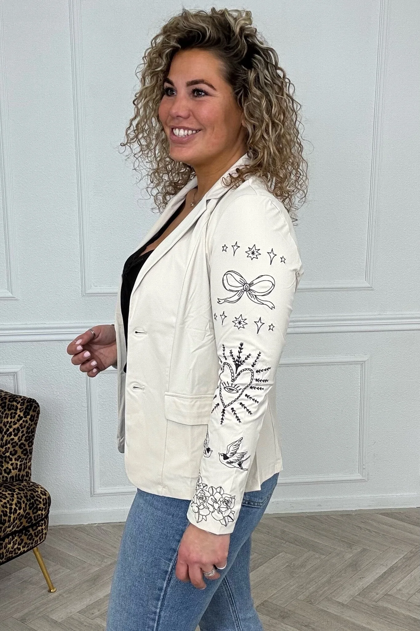 Holly Travel Blazer - Creme - Image 2