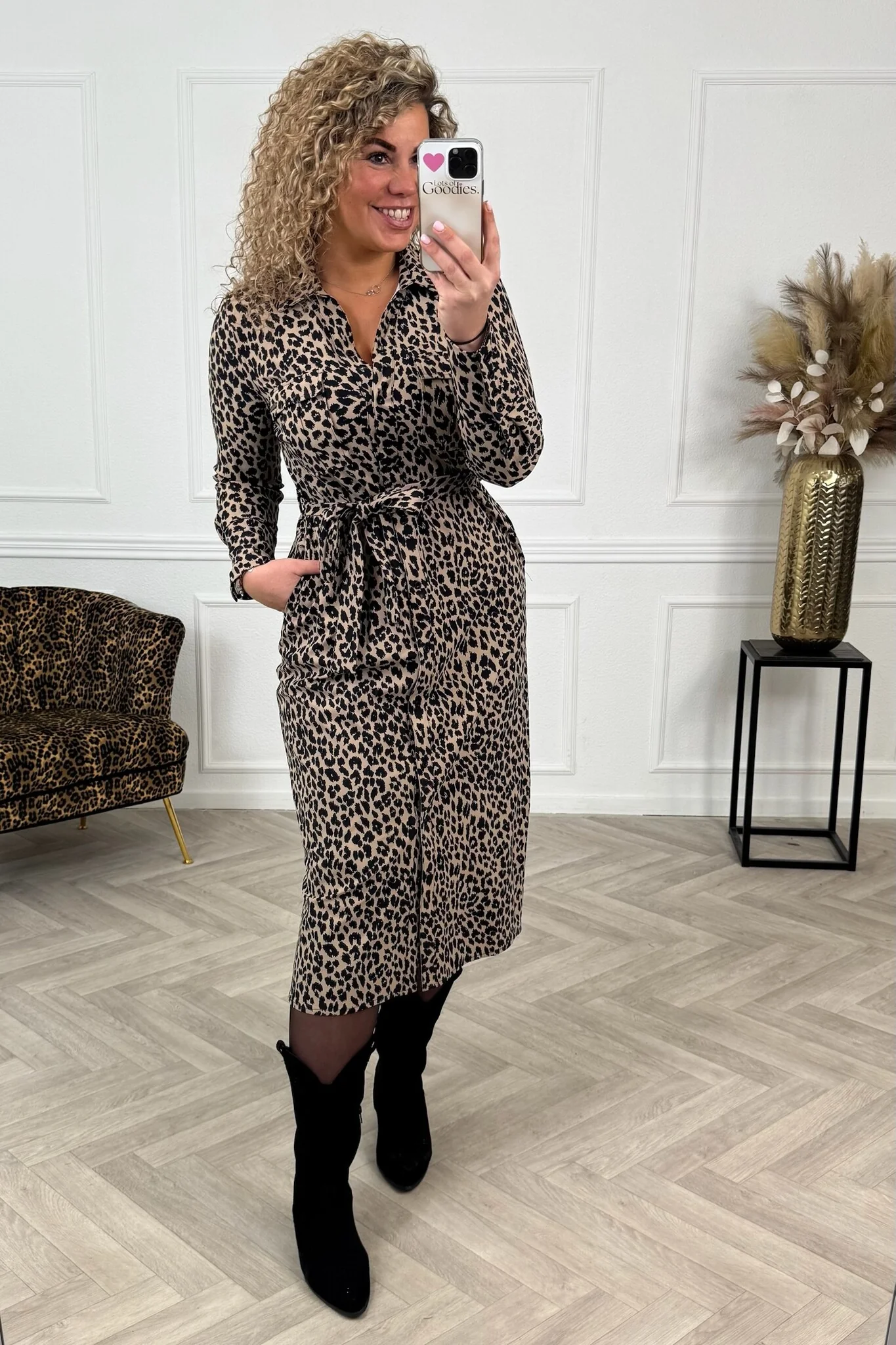Ultimate Travel Dress - Beige Leopard