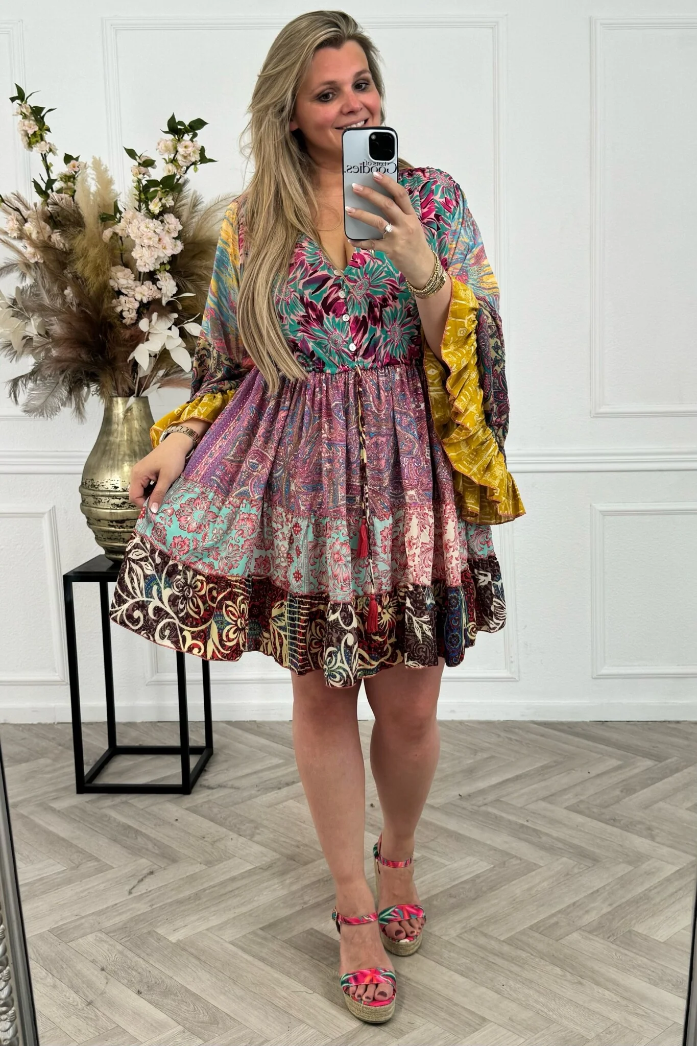 Unique Dress - Number 1 - Image 3