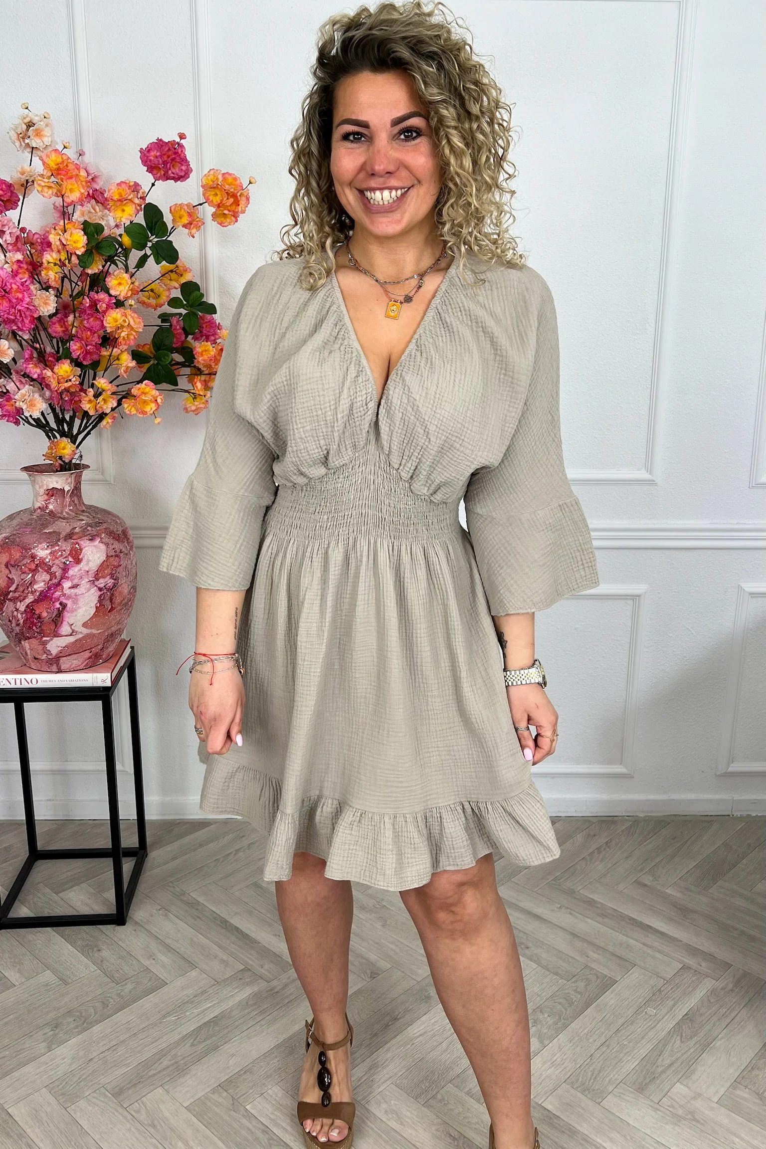 Valencia Mousseline Taille Dress - Taupe - Image 6