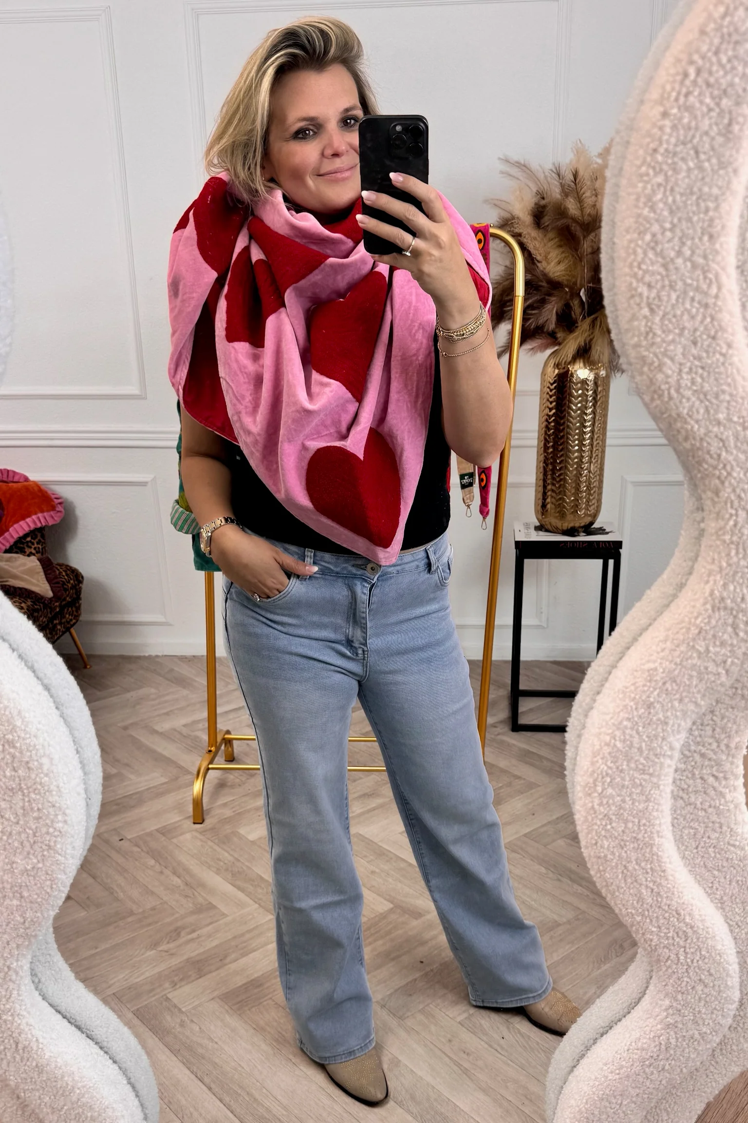 Velvet Heart Scarf - Pink/Red