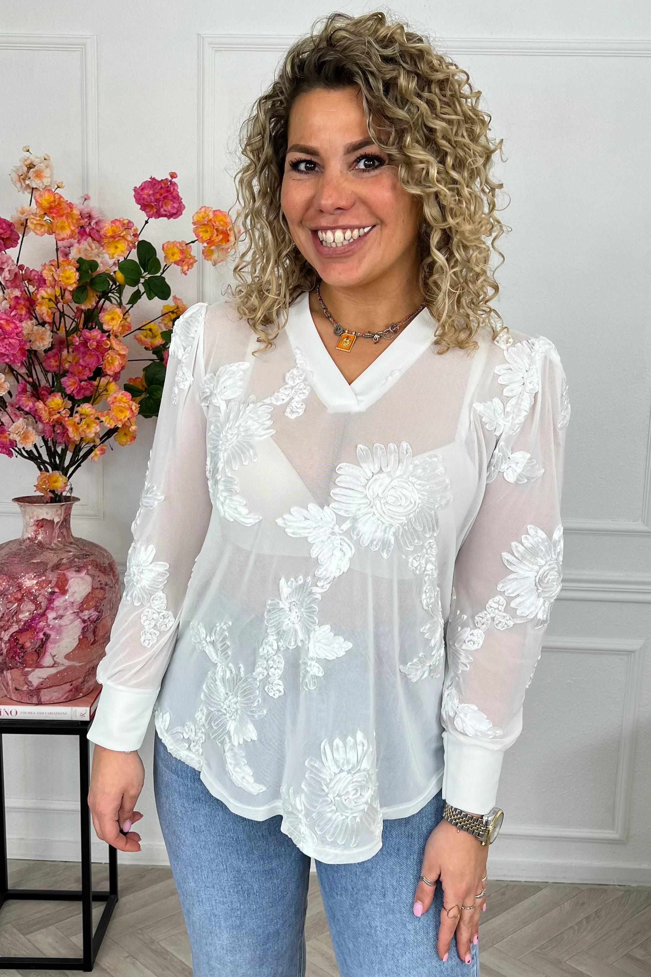 Verona Flower Lace Top - White - Image 4