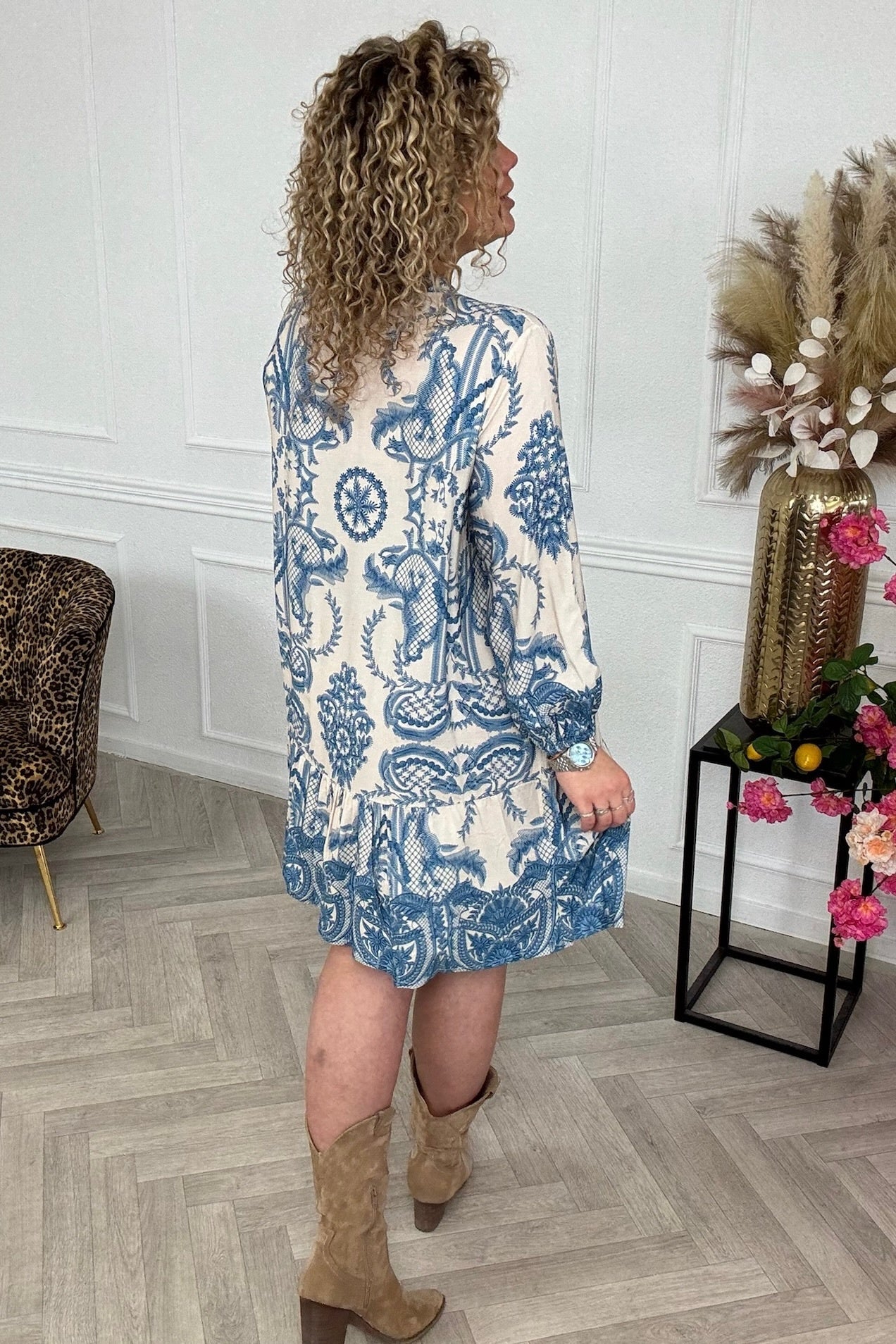 Verona Viscose Dress - White/Blue - Image 3