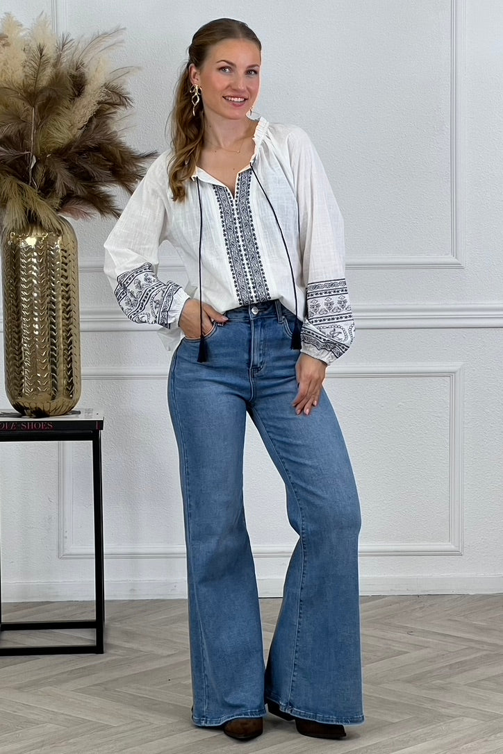 Wide Flared Jeans - Blue
