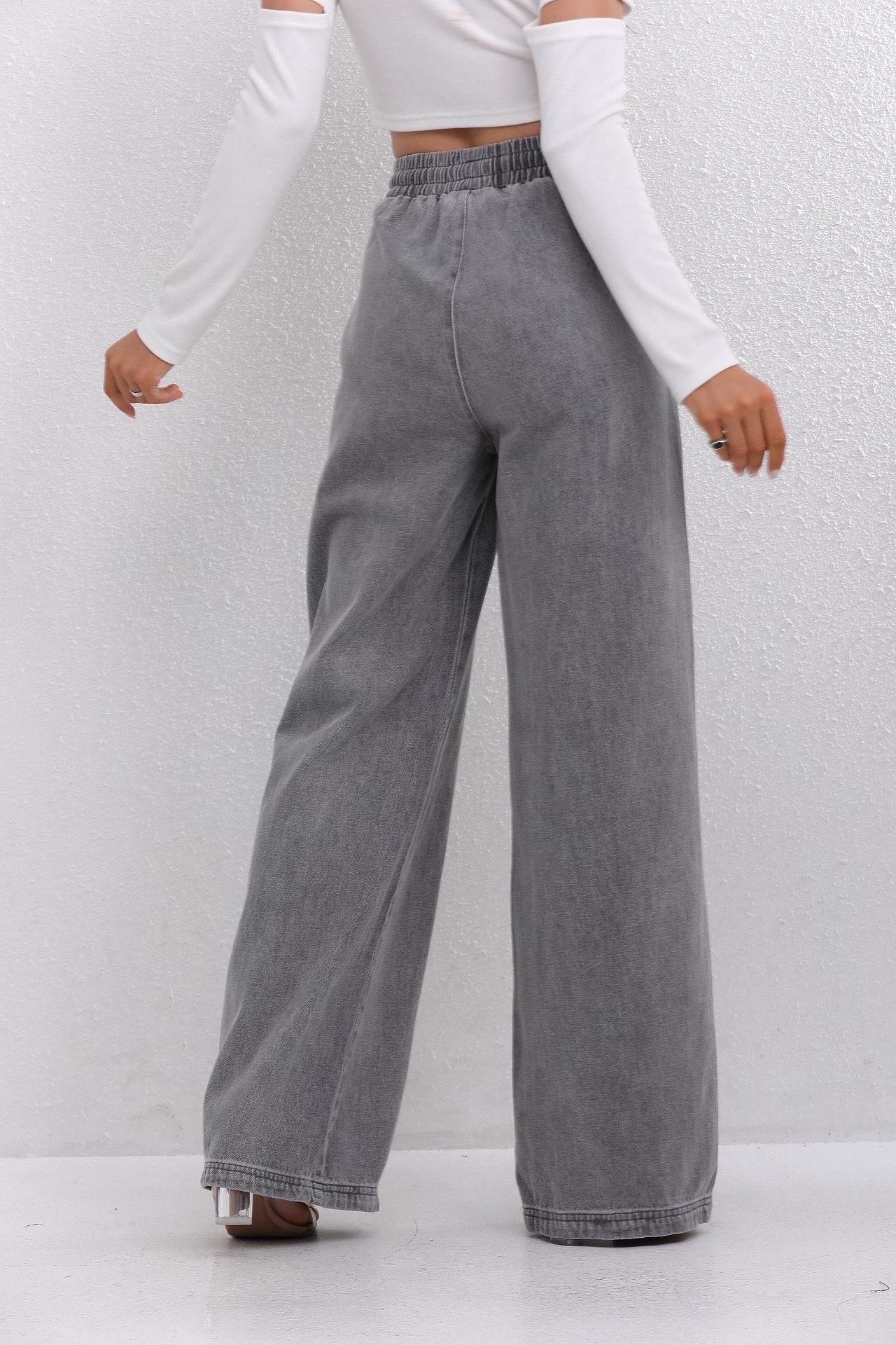 Wide Leg Bow Jeans - Grey - Image 2