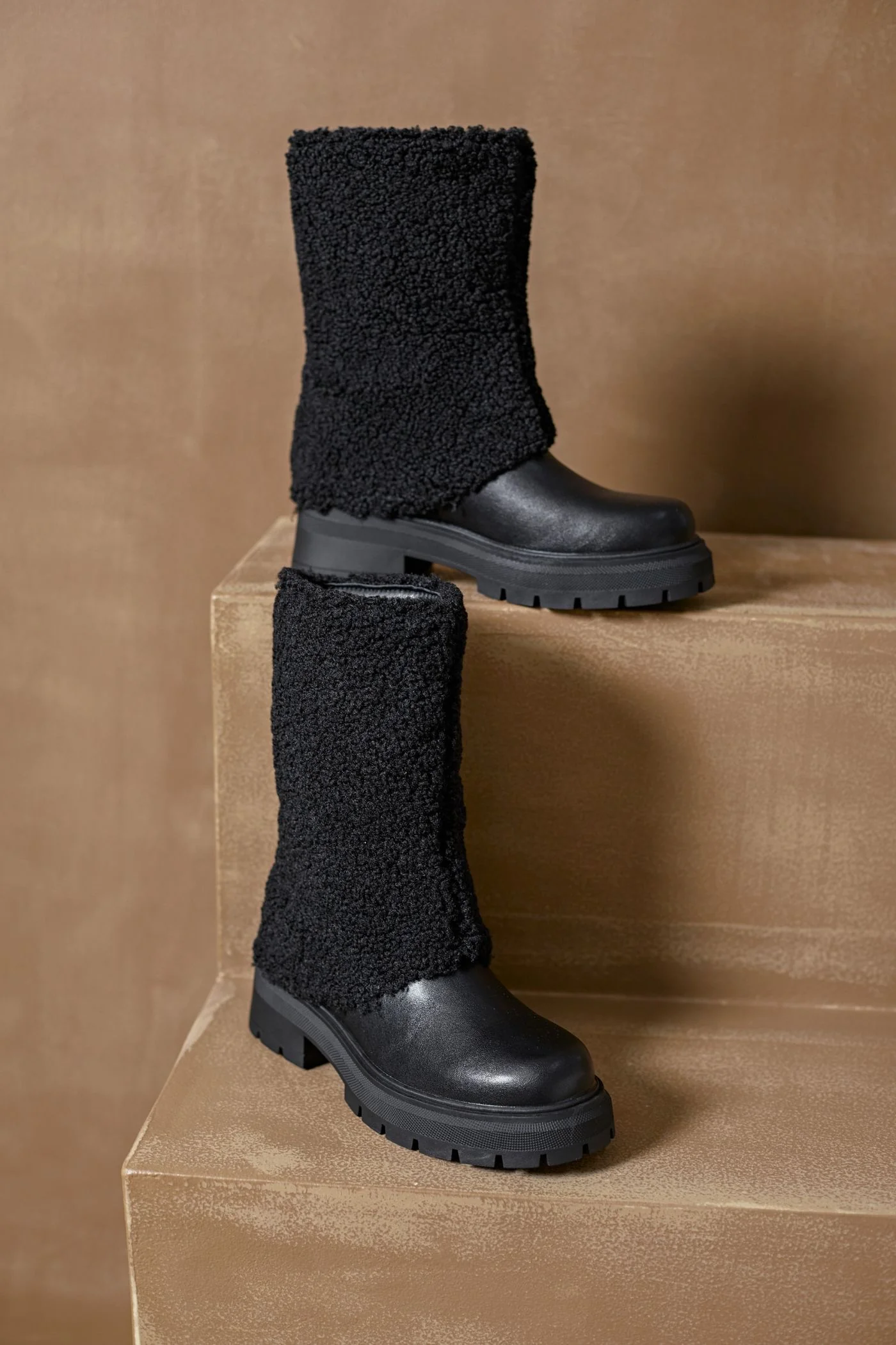 Winter Snow Boots - Black - Image 2