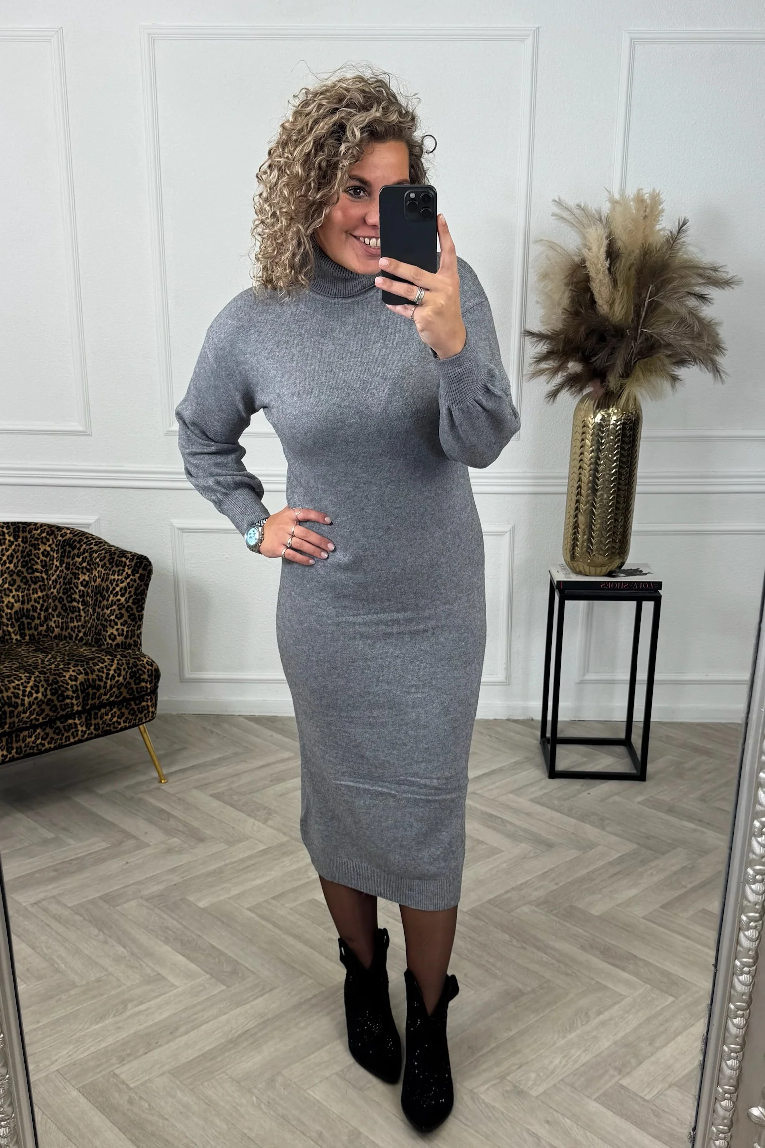 Wonderful Coll Dress - Grey - Image 3