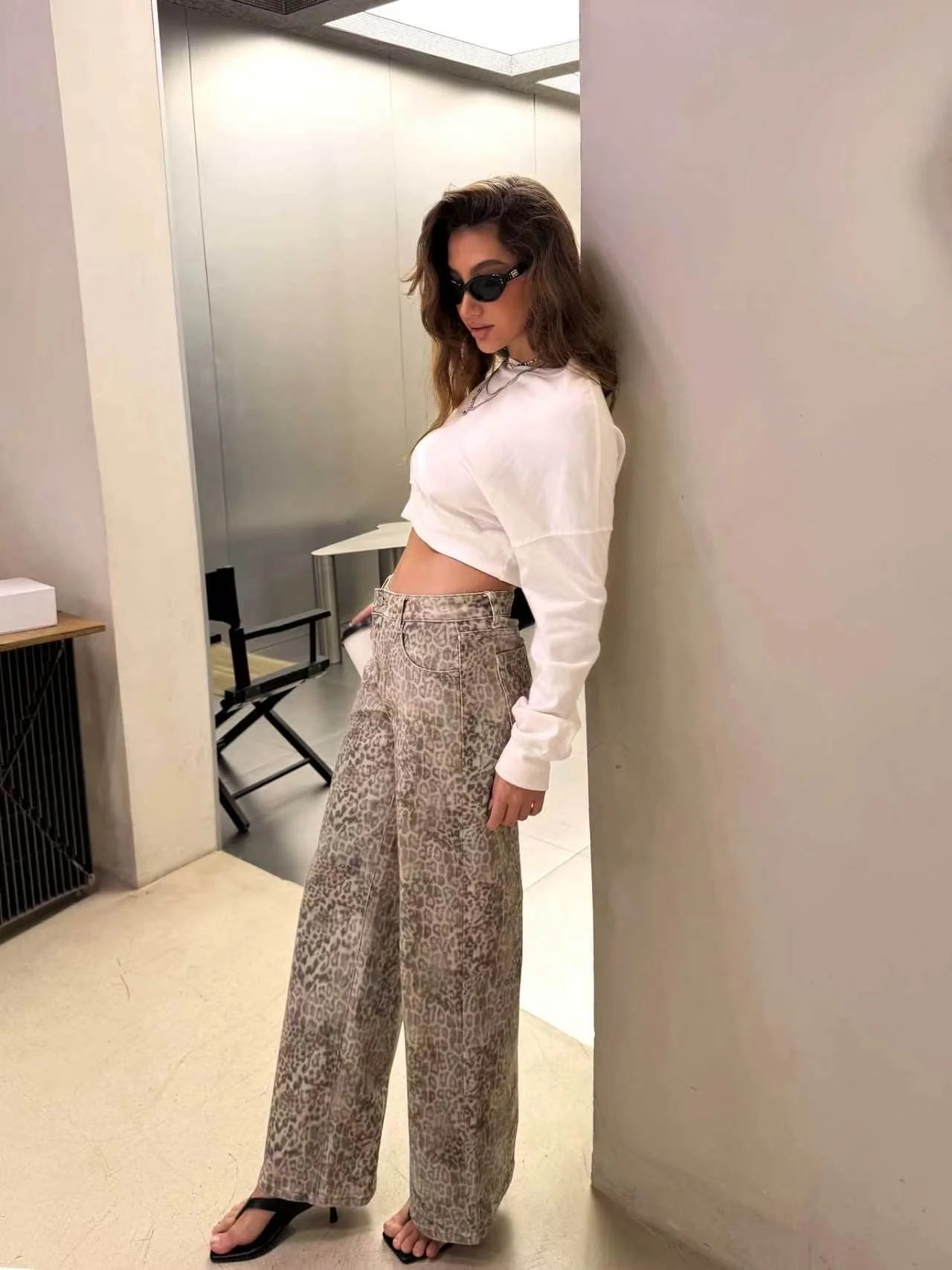 Yara Wide Leg Jeans - Leopard - Image 2